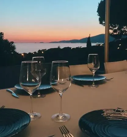 Porticcio/piscine/vue Mer *
